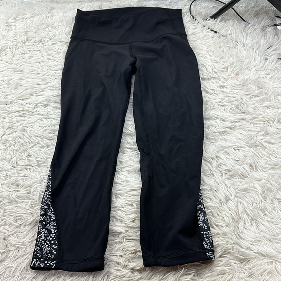 Lululemon Mix & Mesh Crop *21" Black / Chirasu Black / Black - Picture 1 of 6